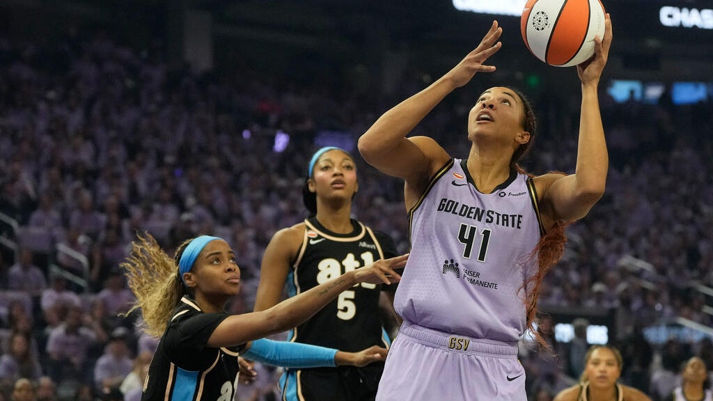 Angered over a.m. WNBA Finals tip-off, Chicago bar owner opens early to fans anyway, to "cause a ruckus" — Covington Business news